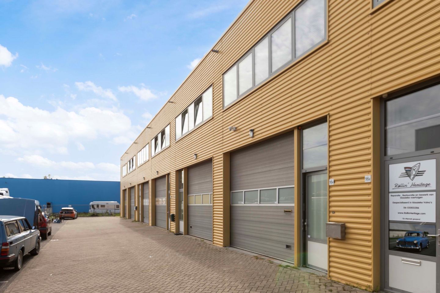 View photo 2 of Röntgenweg 16-F