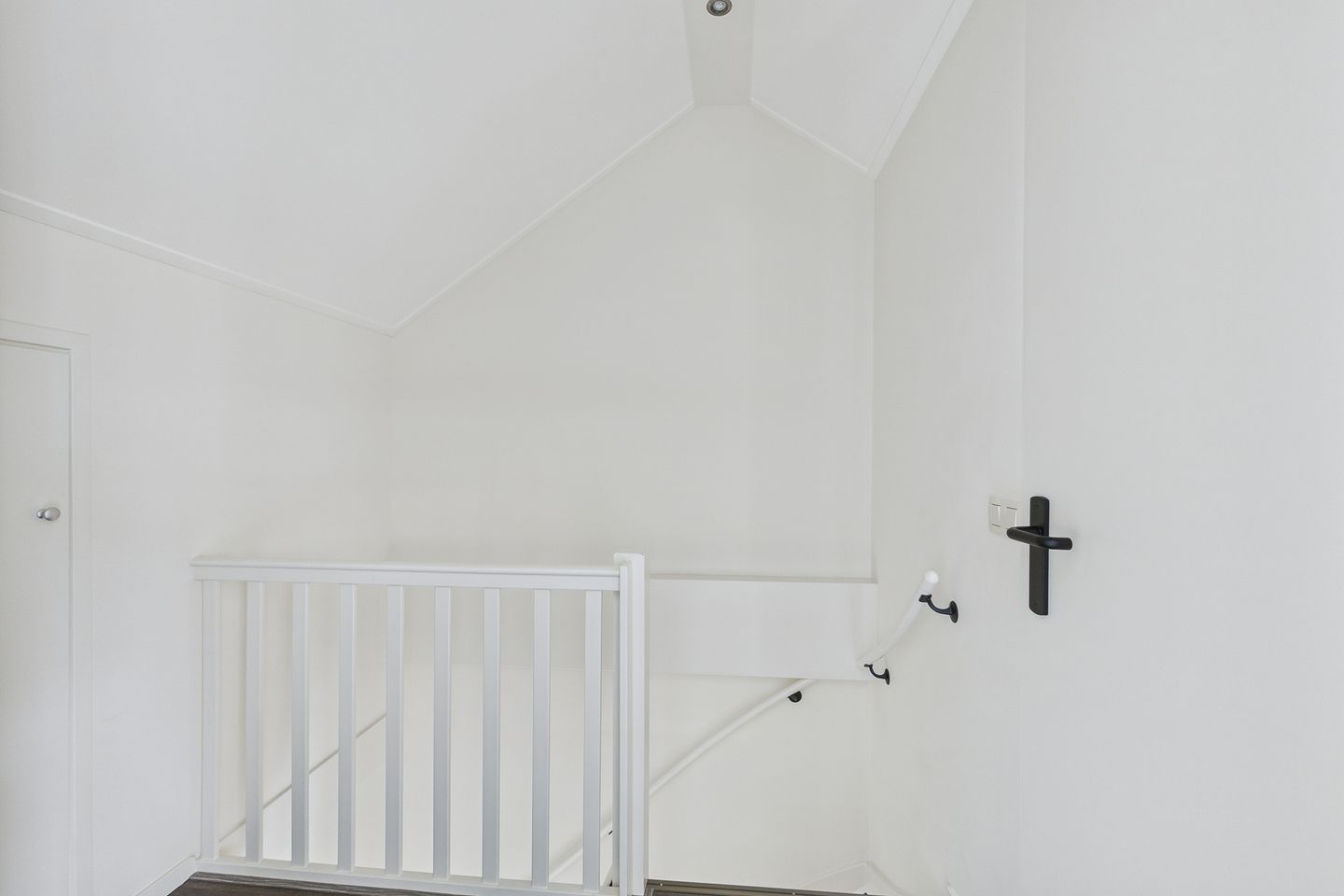 Foto 34 van Madame Curiestraat 36