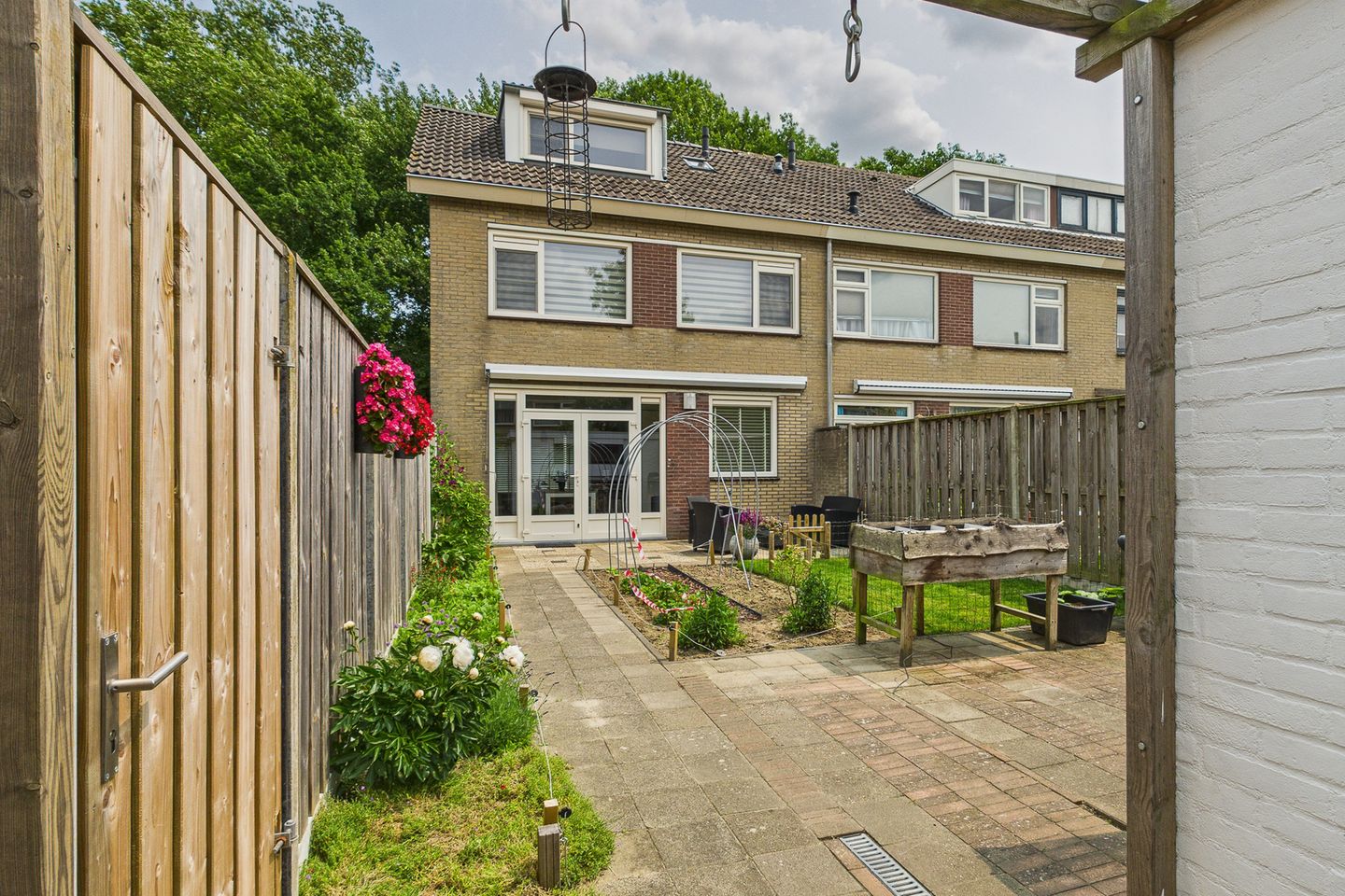 Foto 40 van Madame Curiestraat 36