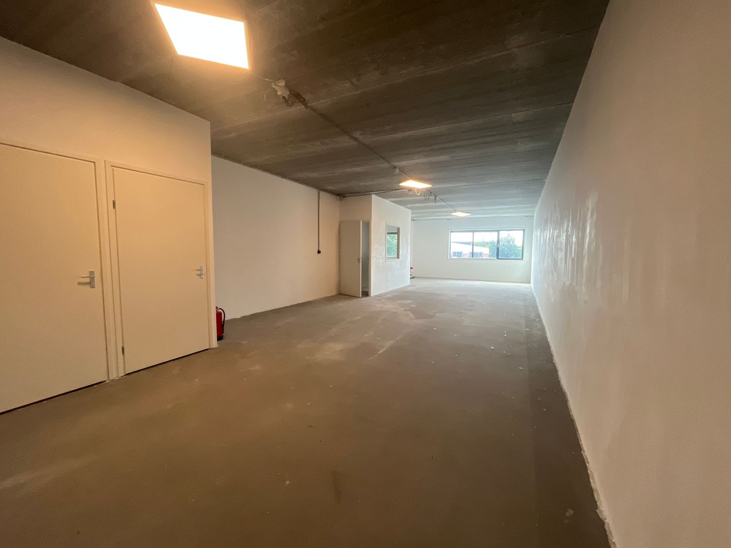 Bekijk foto 4 van Broekdijk West 19-x