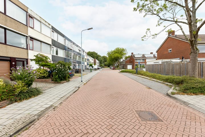 Photo 7 of Amstelstraat 97