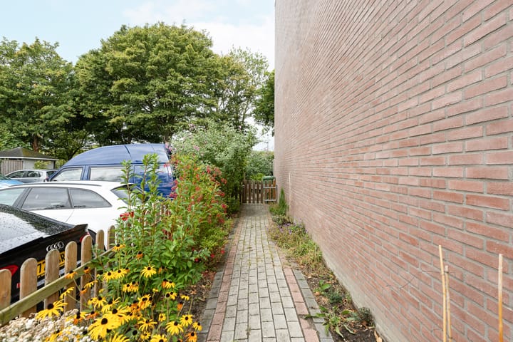 Photo 9 of Amstelstraat 97