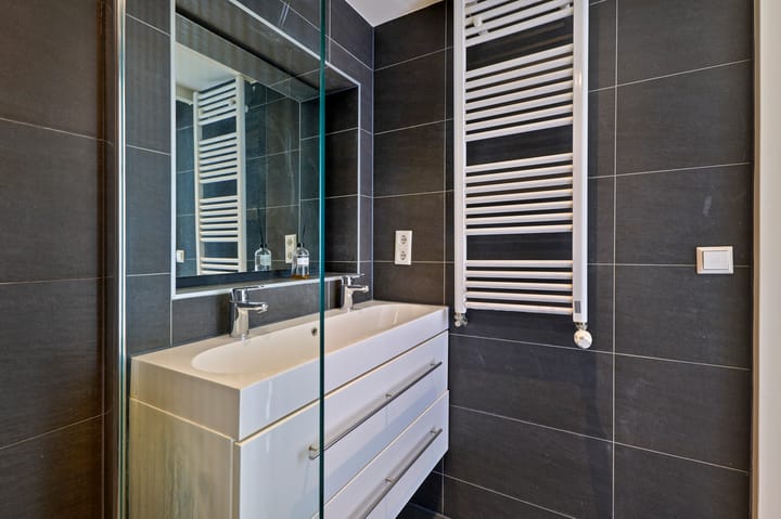 Foto 10 van Kanaalstraat 3-4