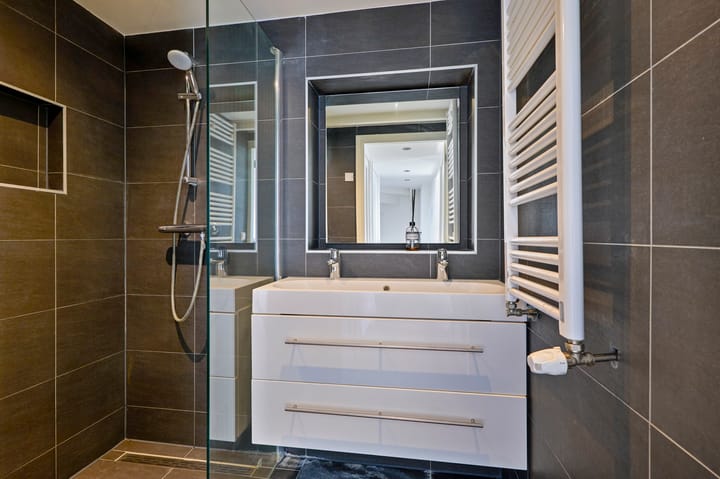 Foto 11 van Kanaalstraat 3-4