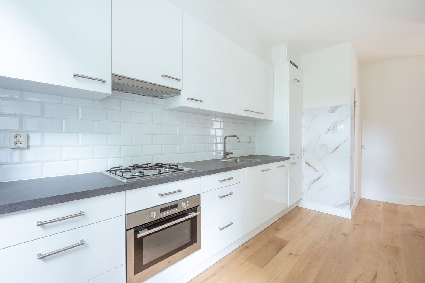 Foto 5 van Admiraal De Ruijterweg 45-1