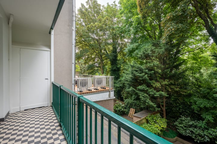 Foto 16 van Admiraal De Ruijterweg 45-1