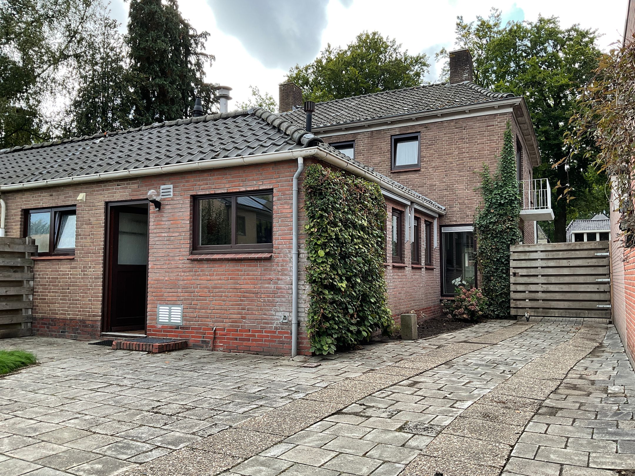 Foto 21 van Stationsweg 31-A