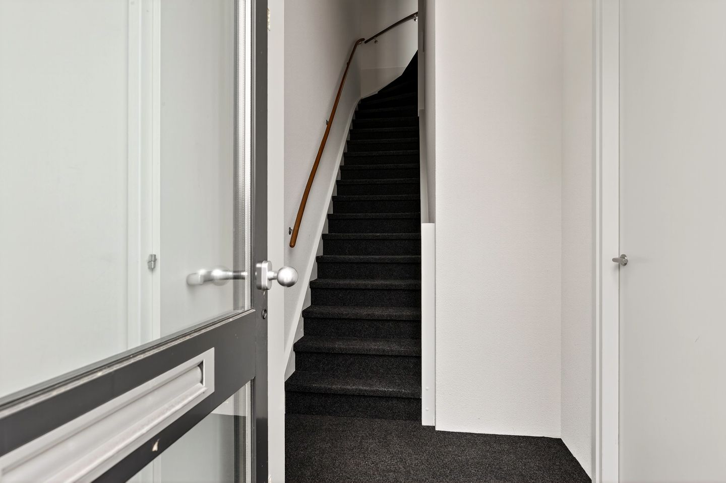 View photo 5 of Flemingweg 18-L
