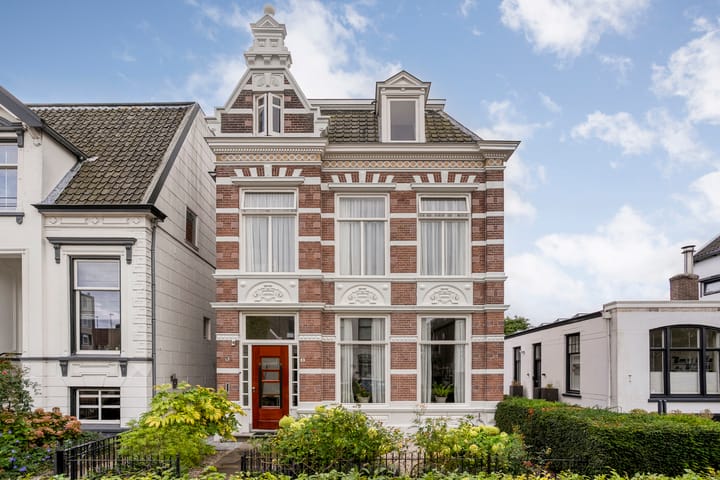 Photo 10 of Stationsweg 8