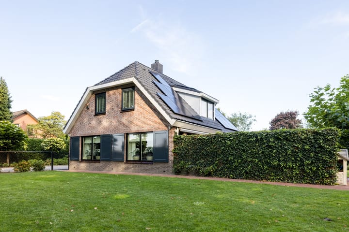 Photo 2 of Broekstraat 2