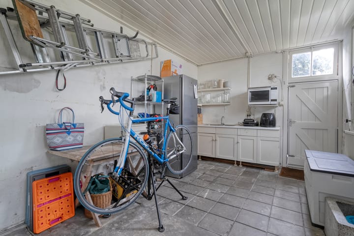 Photo 28 of Stationsweg 8