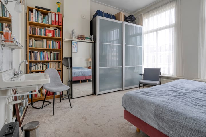 Photo 38 of Stationsweg 8