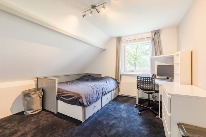 Photo 24 of Broekstraat 2