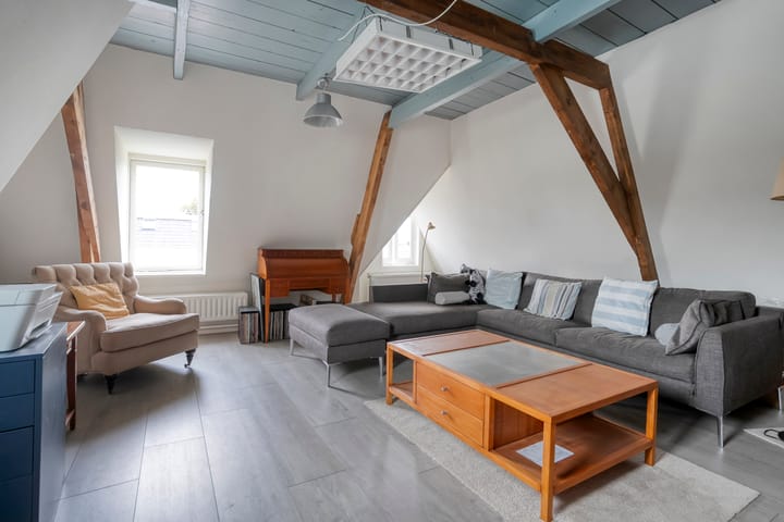 Photo 46 of Stationsweg 8