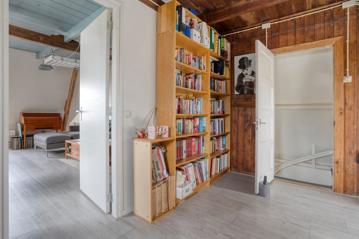 Photo 51 of Stationsweg 8