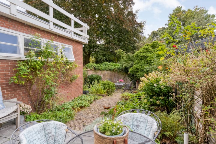 Photo 53 of Stationsweg 8