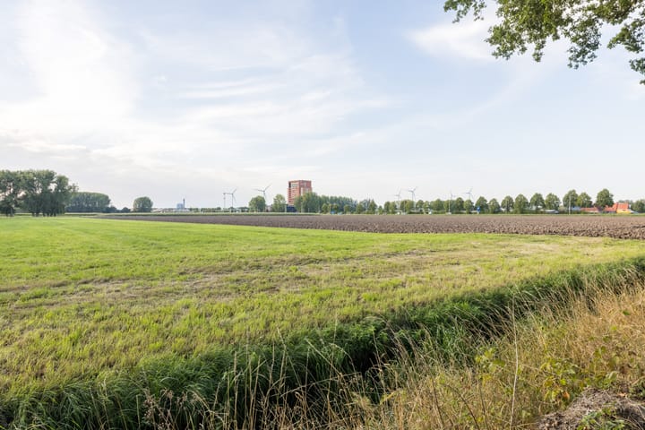 Photo 49 of Broekstraat 2