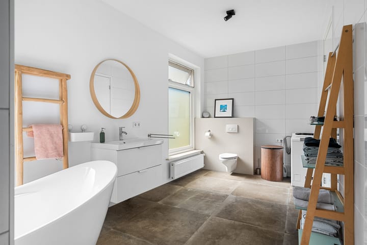 Foto 34 van Iewâl 18