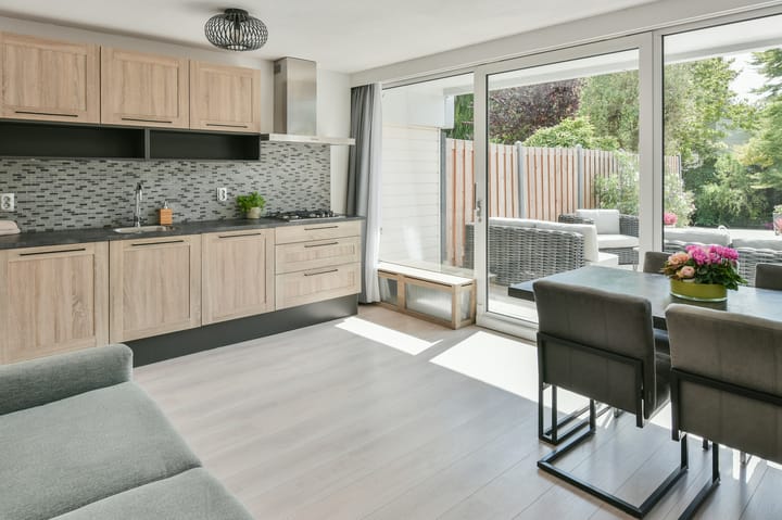 Photo 5 of Bieslook 24