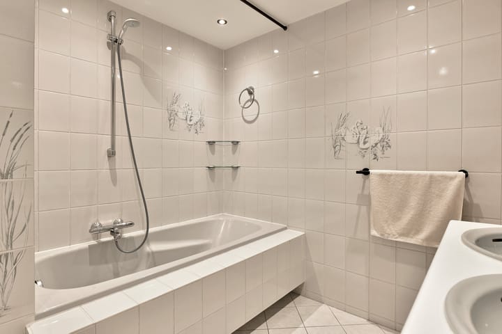 Foto 26 van Bieslook 24