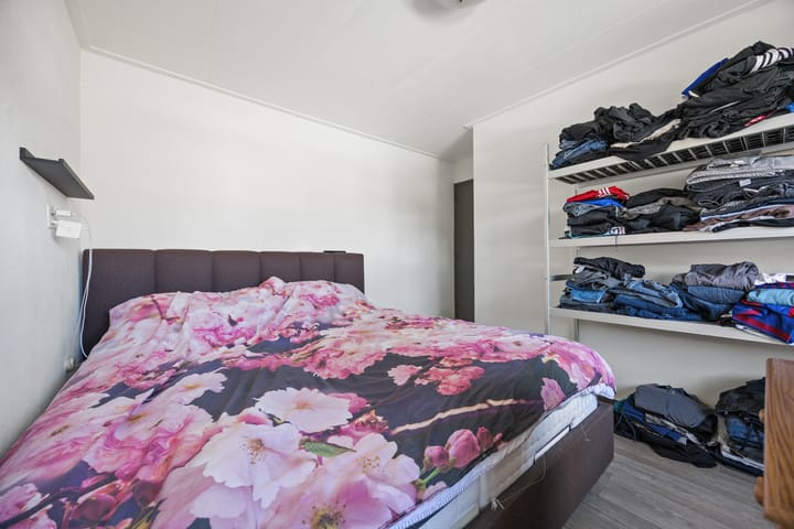 Photo 16 of Petuniastraat 30