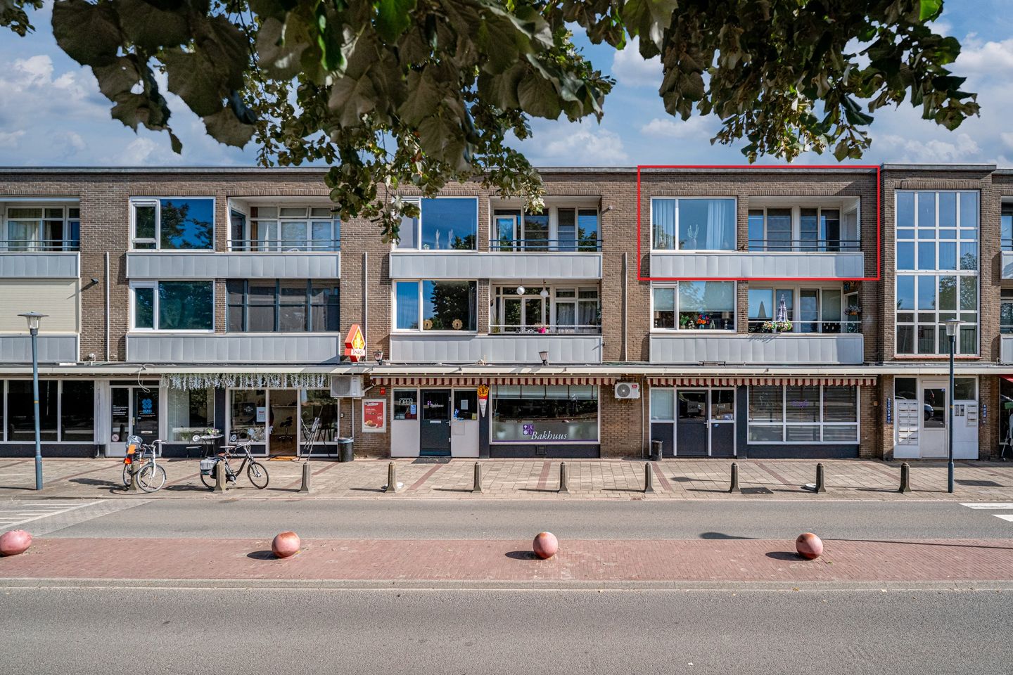 Foto 1 van Kraakselaan 79