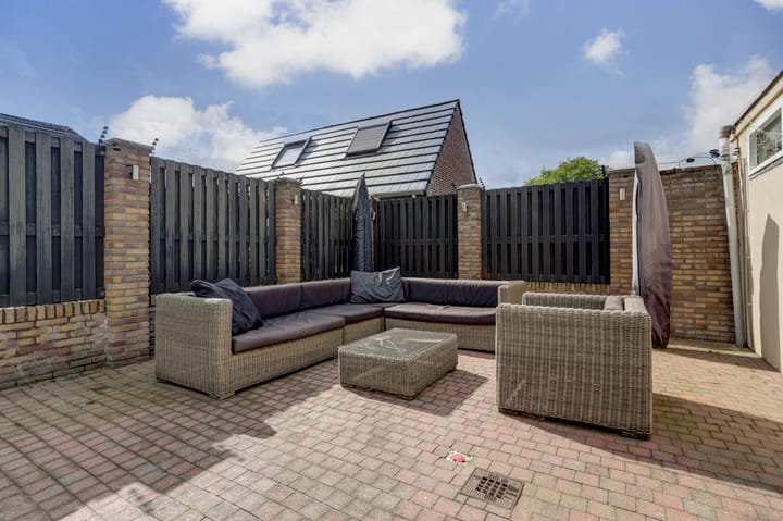 Foto 30 van Karrestraat 13