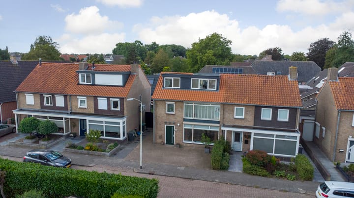 Foto 36 van Karrestraat 13