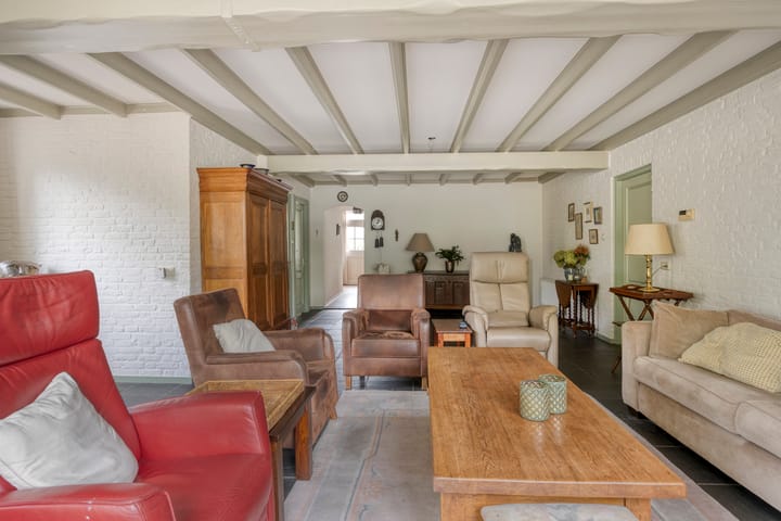 Foto 13 van Middenweg 8