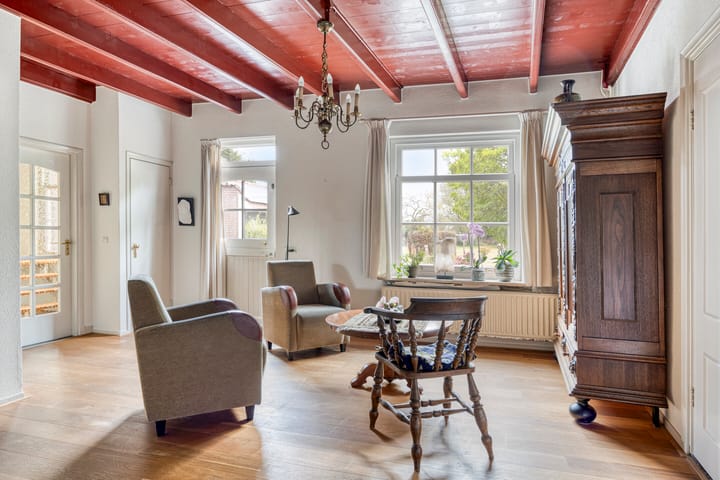 Foto 17 van Middenweg 8