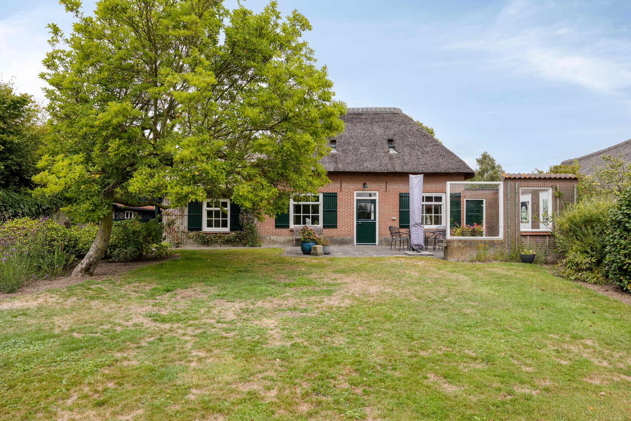 Foto 42 van Middenweg 8