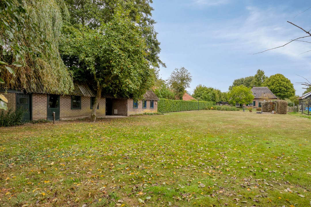 Foto 46 van Middenweg 8