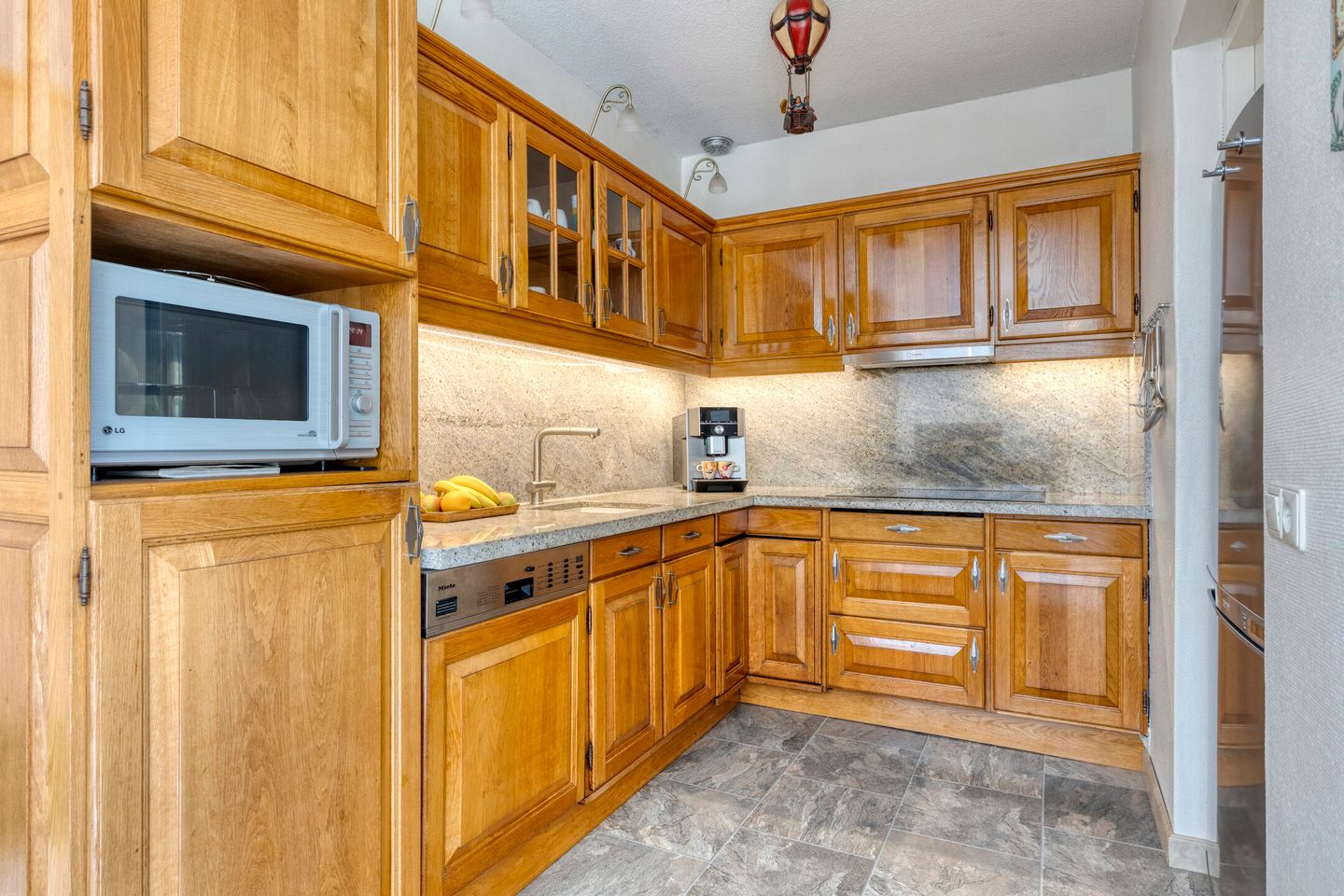 Foto 20 van Ringoven 34