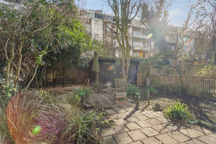 Photo 20 of Admiraal De Ruijterweg 126-H