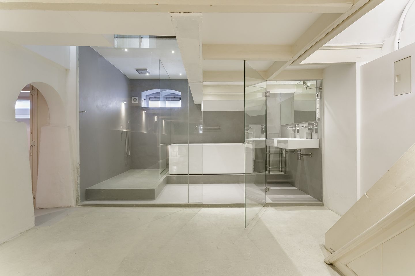 Foto 25 van Admiraal De Ruijterweg 126-H