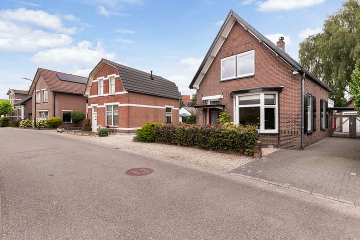 Photo 52 of Veldhuisstraat 24