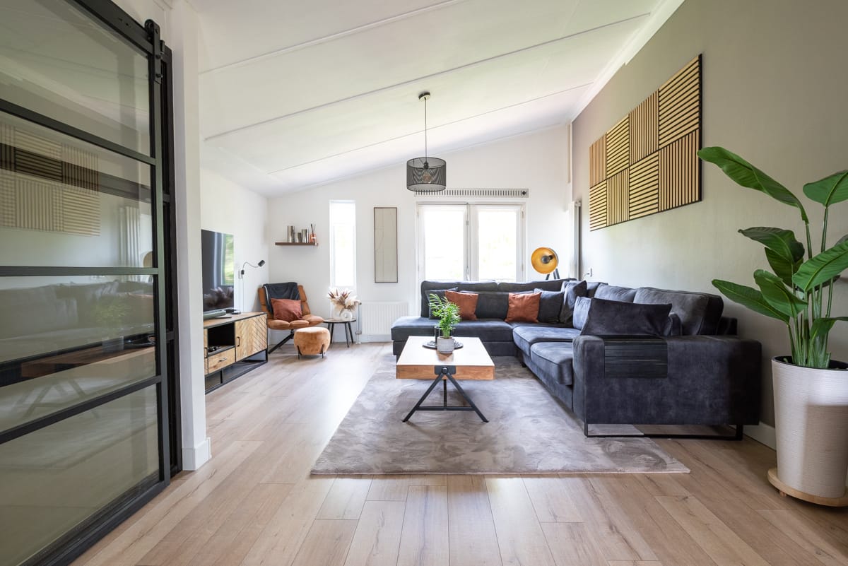 Photo 19 of Linie 243