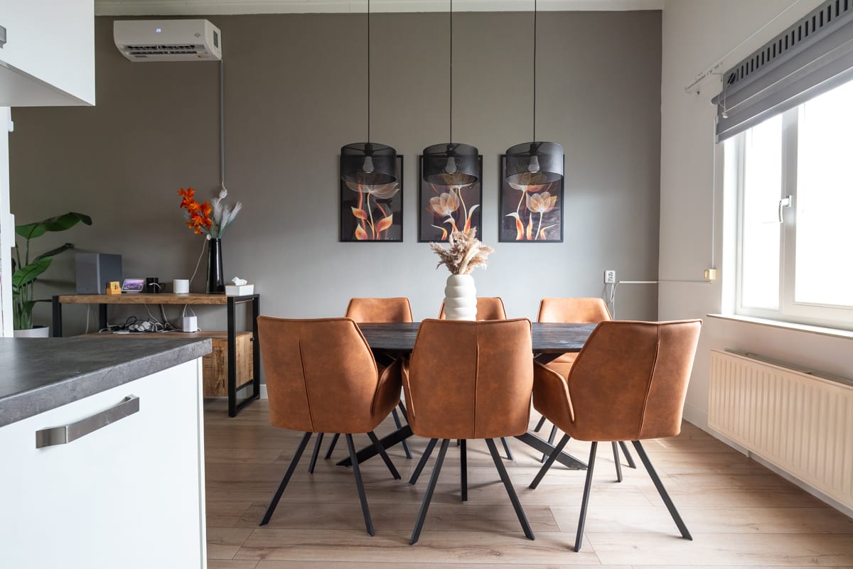 Photo 24 of Linie 243