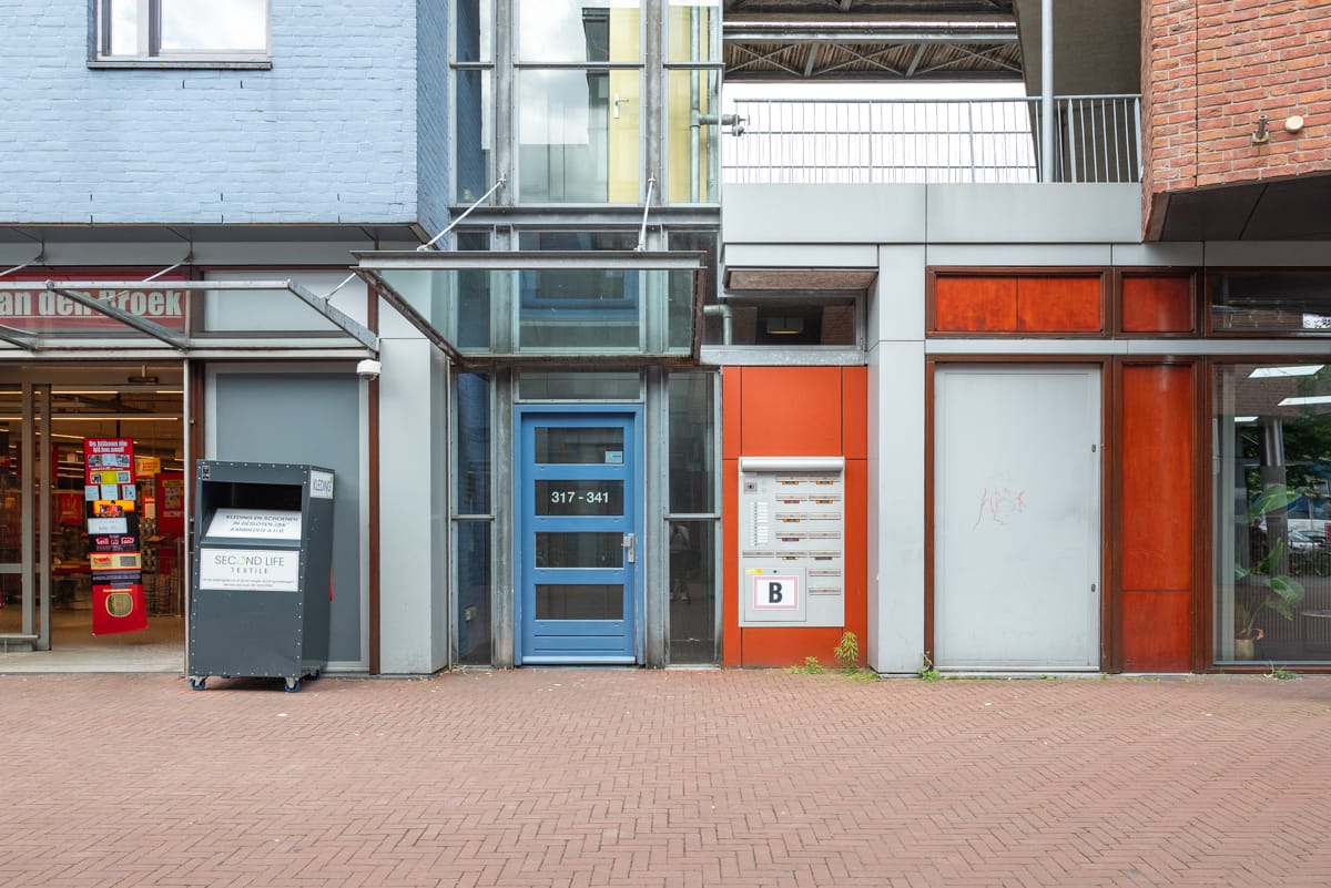 Photo 27 of Linie 243