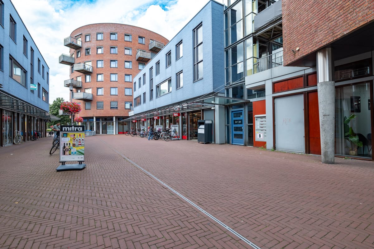 Photo 29 of Linie 243