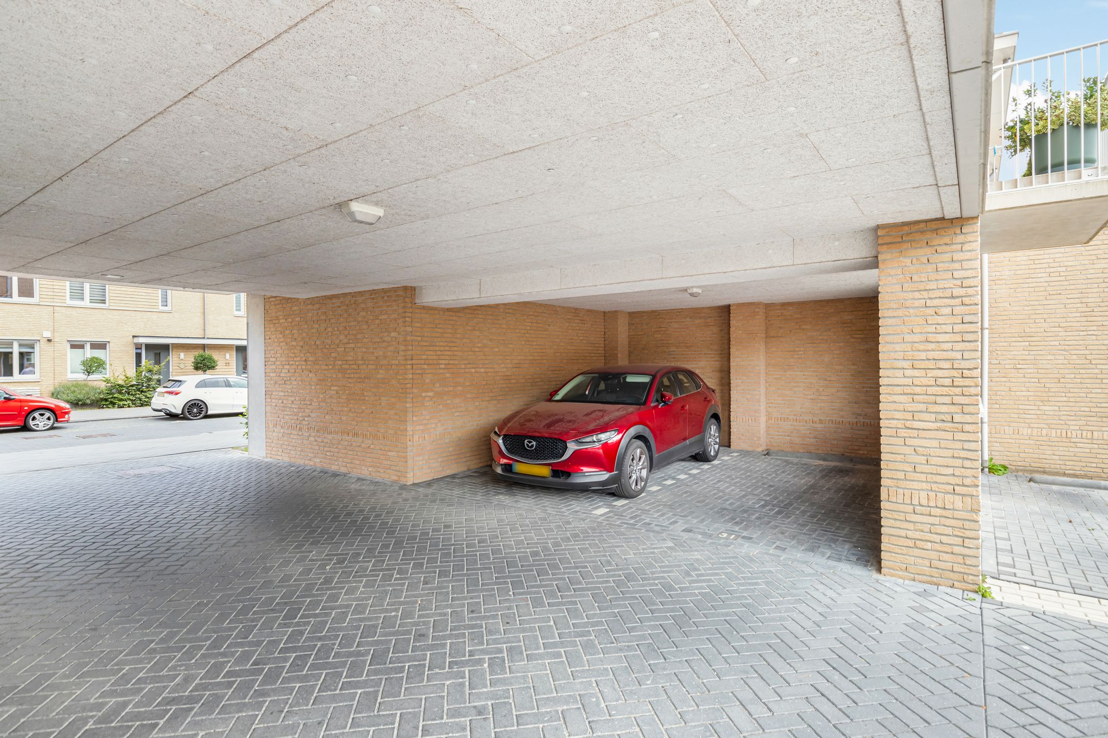 Foto 36 van Plantenkasstraat 26