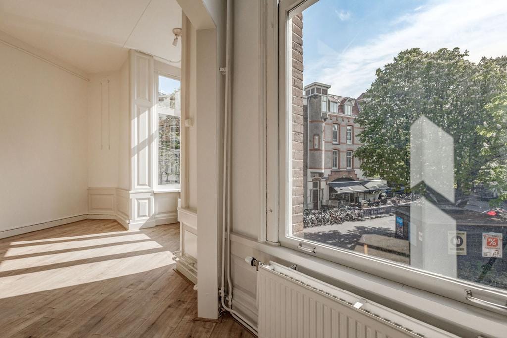 Foto 5 van Cornelis Schuytstraat 44-1
