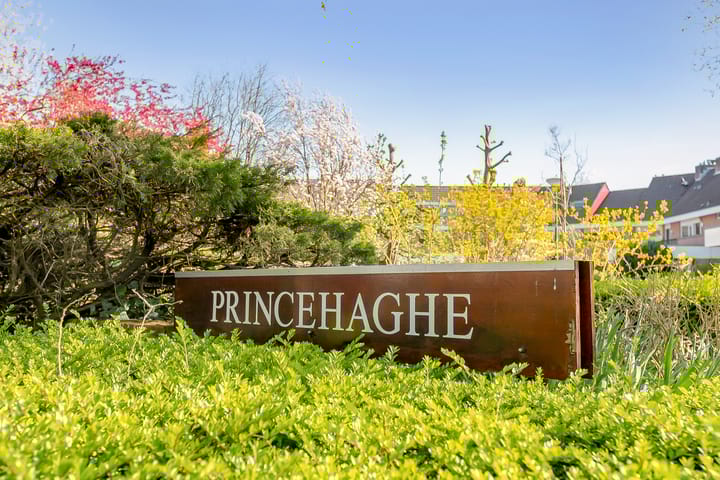 Photo 2 of J F Kennedylaan 93