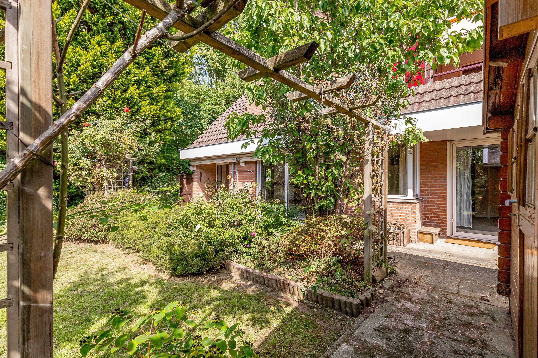 Foto 15 van J F Kennedylaan 93