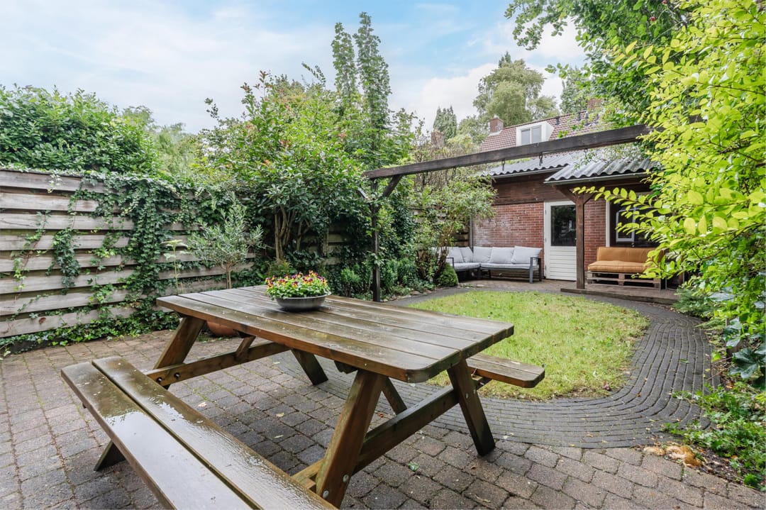 Photo 37 of Meidoornstraat 19