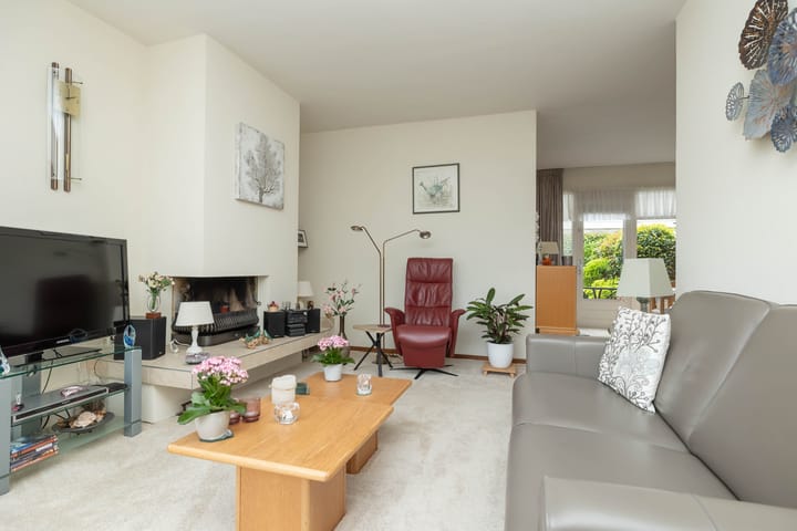 Foto 14 van Leeuweriklaan 28