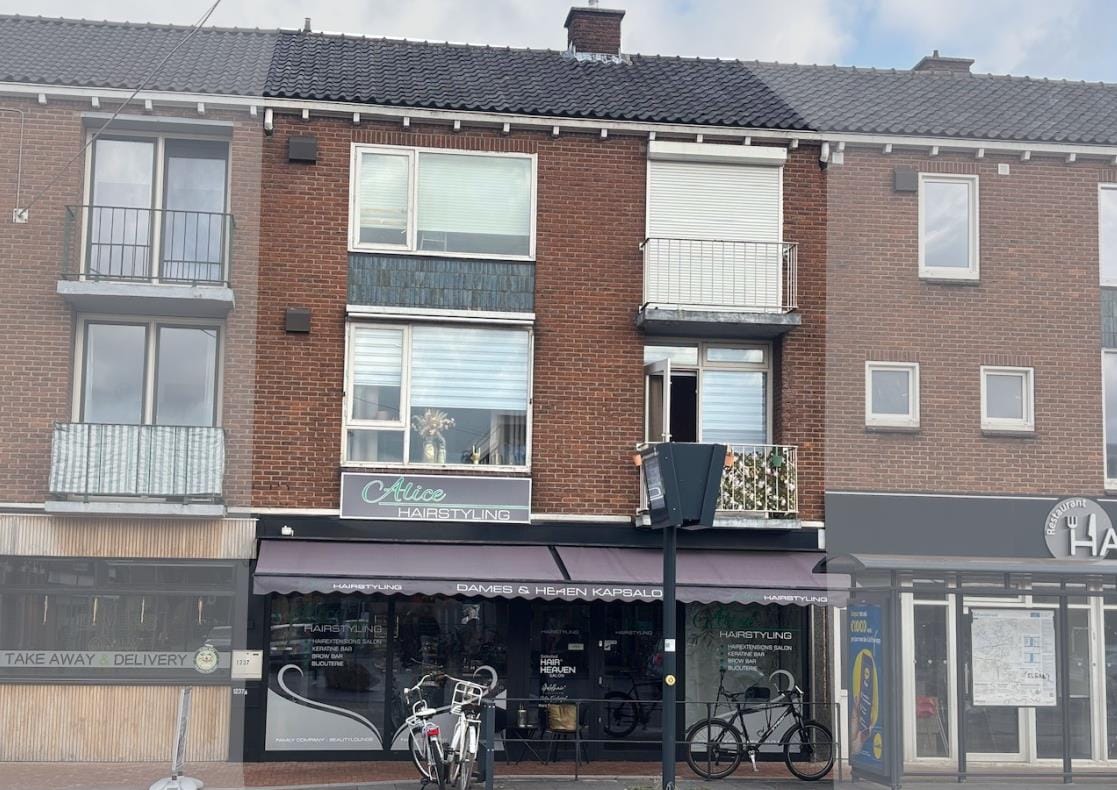 View photo 1 of Gronausestraat 1237