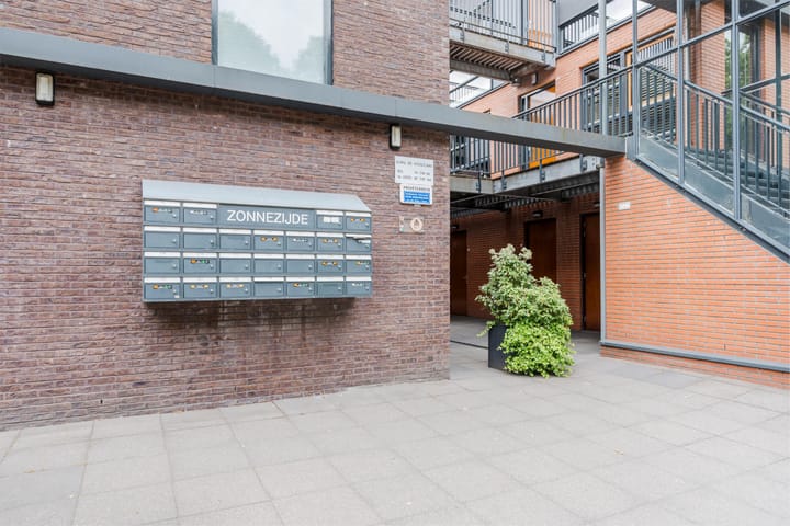 Foto 2 van Burgemeester de Voogtlaan 142