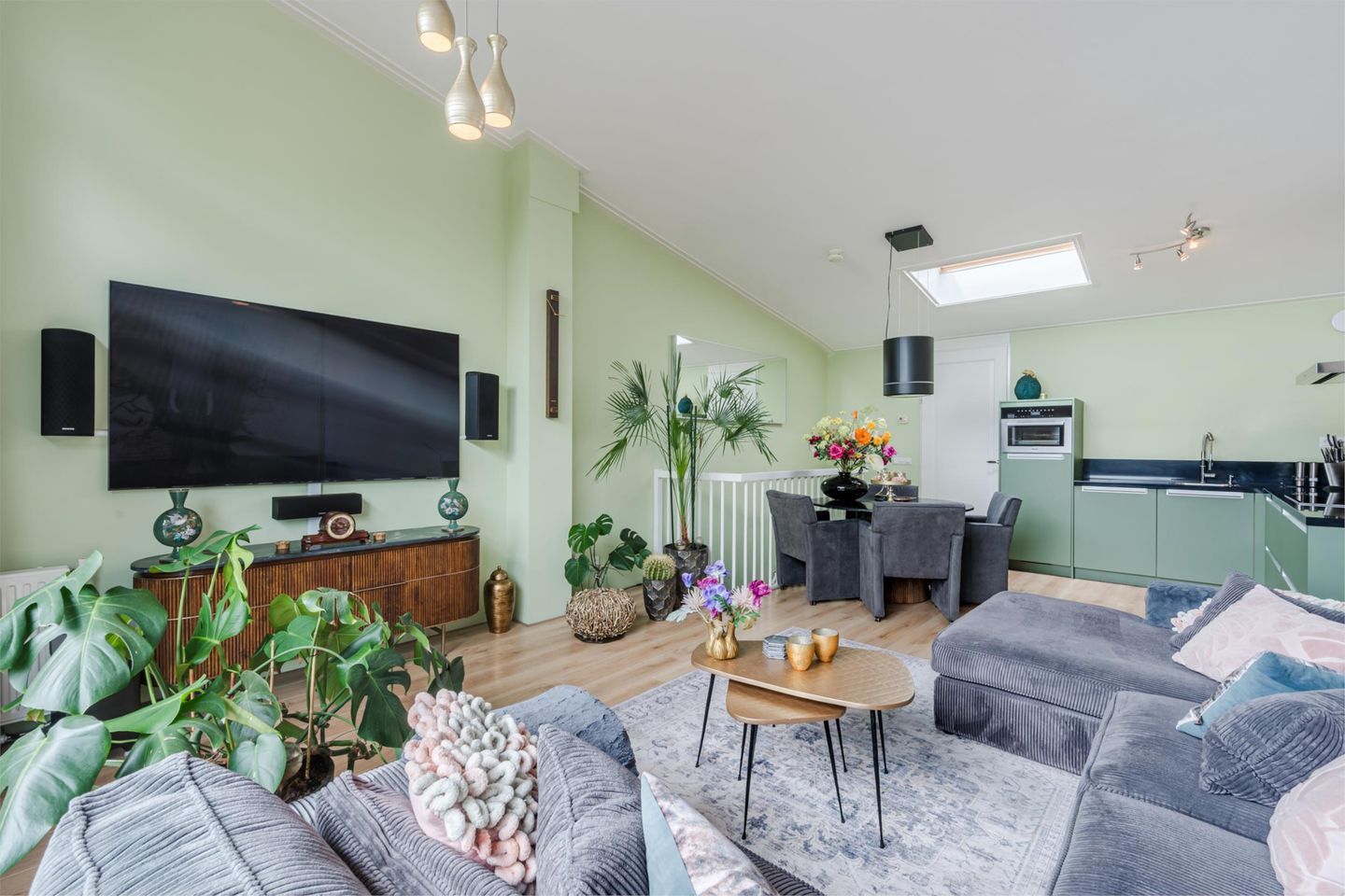 Photo 10 of Burgemeester de Voogtlaan 142