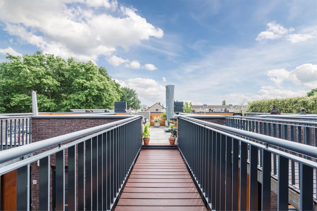 Photo 22 of Burgemeester de Voogtlaan 142